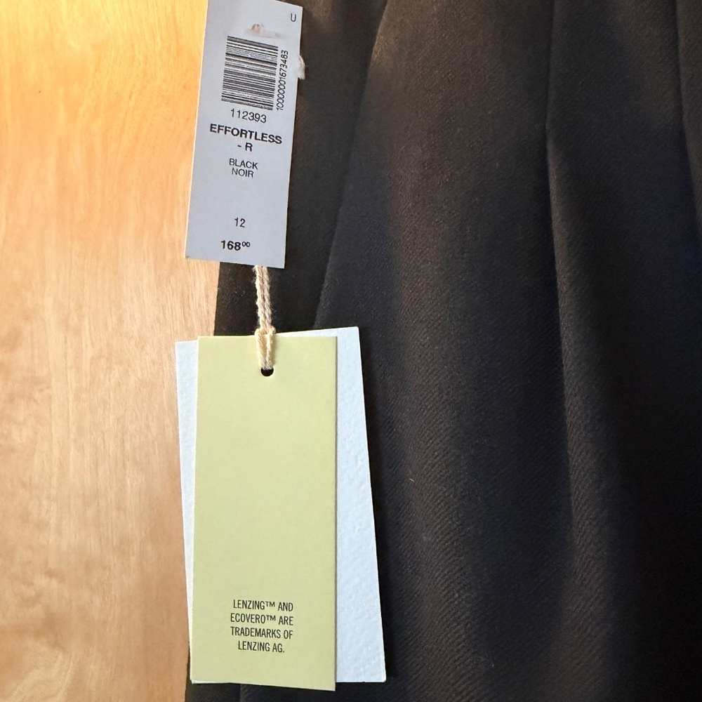 Aritzia Effortless Black Pant Size 12 High Rise, Wide Leg, Full Length - Picture 5 of 8